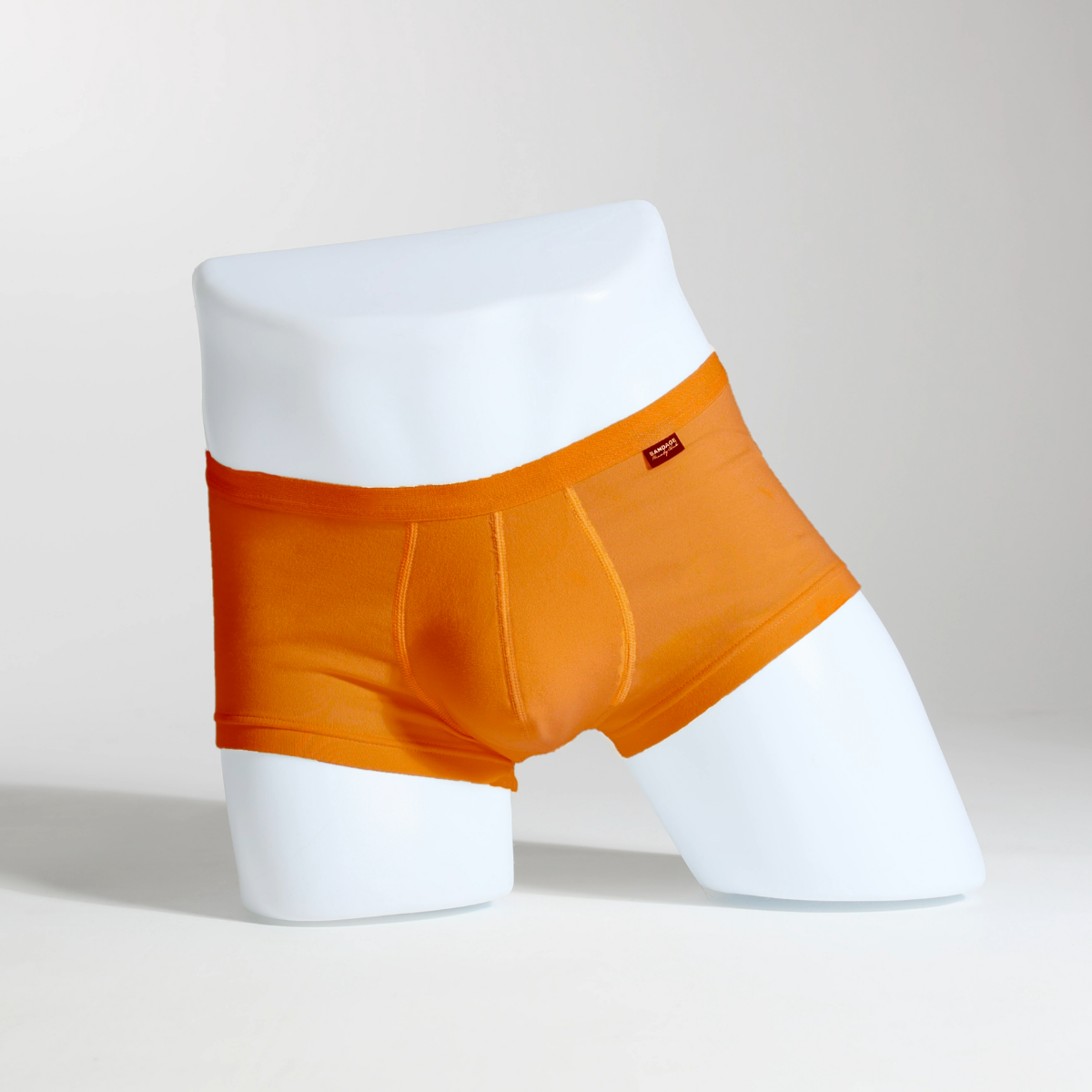 CONNERY（アプリコットオレンジ）