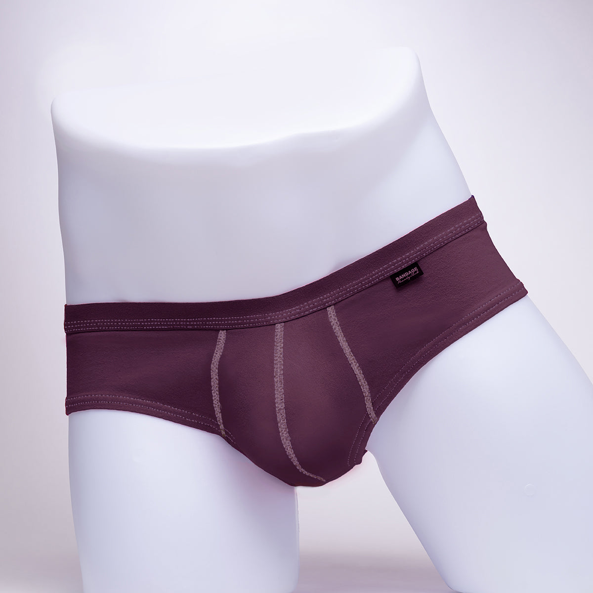 DANIEL（ヴァイオレット）